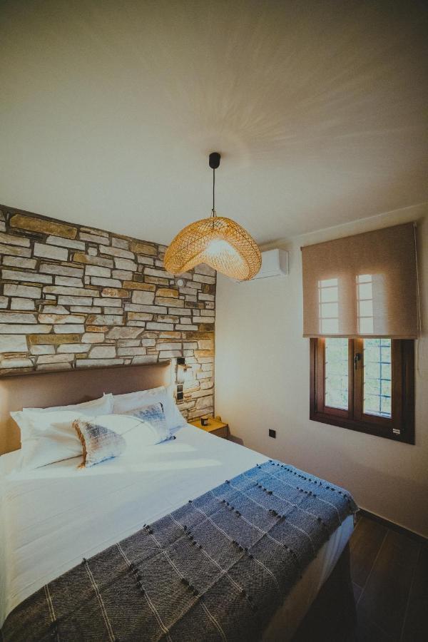 Peri Elxis Luxury Suites Mouresi Exterior photo